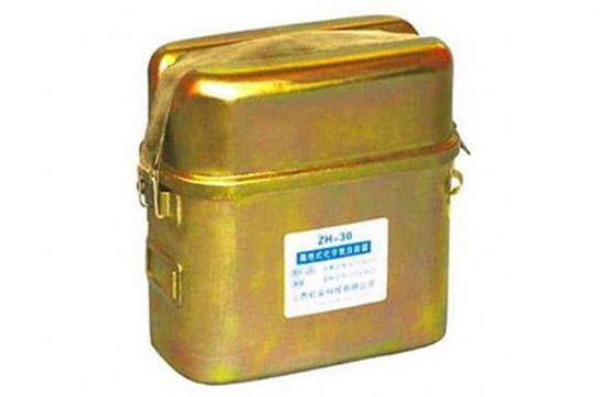 點(diǎn)擊查看詳細(xì)信息<br>標(biāo)題：隔絕式化學(xué)氧自救器 閱讀次數(shù)：2354