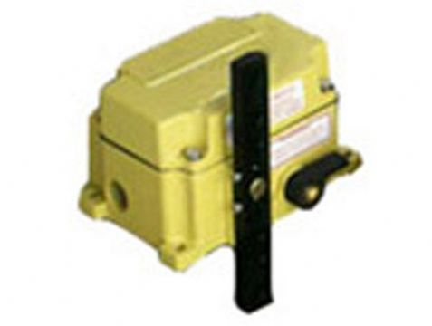 點(diǎn)擊查看詳細(xì)信息<br>標(biāo)題：HFKLT2-N拉繩開關(guān) 閱讀次數(shù)：2149