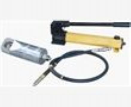 點(diǎn)擊查看詳細(xì)信息<br>標(biāo)題：液壓螺帽破切器 閱讀次數(shù)：2358