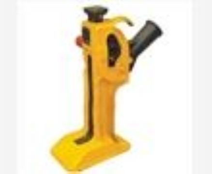 點擊查看詳細信息<br>標(biāo)題：JYQB-250x110型機動液壓起撥道機 閱讀次數(shù)：1916