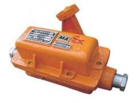 點(diǎn)擊查看詳細(xì)信息<br>標(biāo)題： KHJ-12／0.5型急停開關(guān) 閱讀次數(shù)：2433