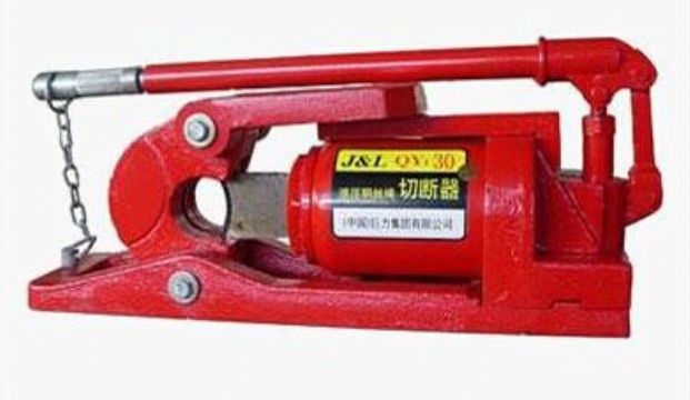 點(diǎn)擊查看詳細(xì)信息<br>標(biāo)題：液壓鋼絲繩切斷器 閱讀次數(shù)：2082