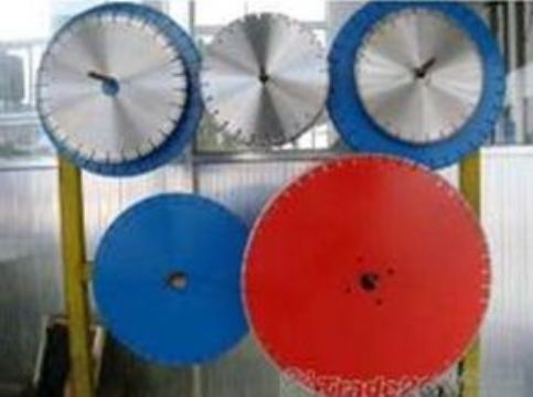 點擊查看詳細信息<br>標題：馬路刻紋機用刻文片 閱讀次數(shù)：1848