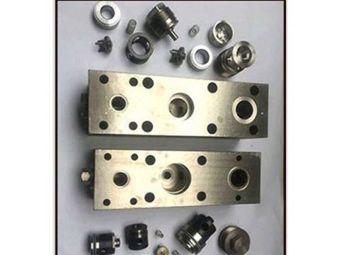 點(diǎn)擊查看詳細(xì)信息<br>標(biāo)題：乳化泵配件 閱讀次數(shù)：2385