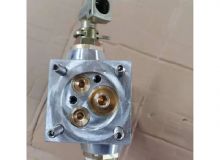 點(diǎn)擊查看詳細(xì)信息<br>標(biāo)題：閥塊總成 閱讀次數(shù)：2017