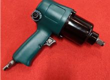 點擊查看詳細信息<br>標題：風動扳手 閱讀次數(shù)：1932